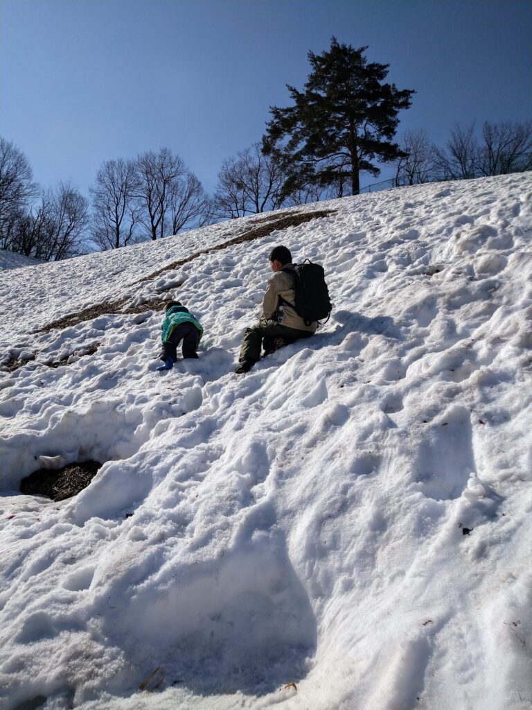 山肌登り